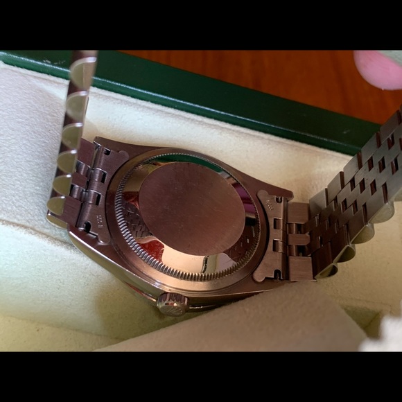 Diamond Bezel Rolex - Picture 6 of 13